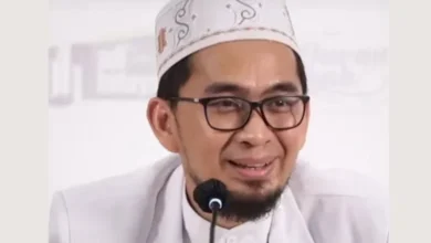 ustadz adi hidayat